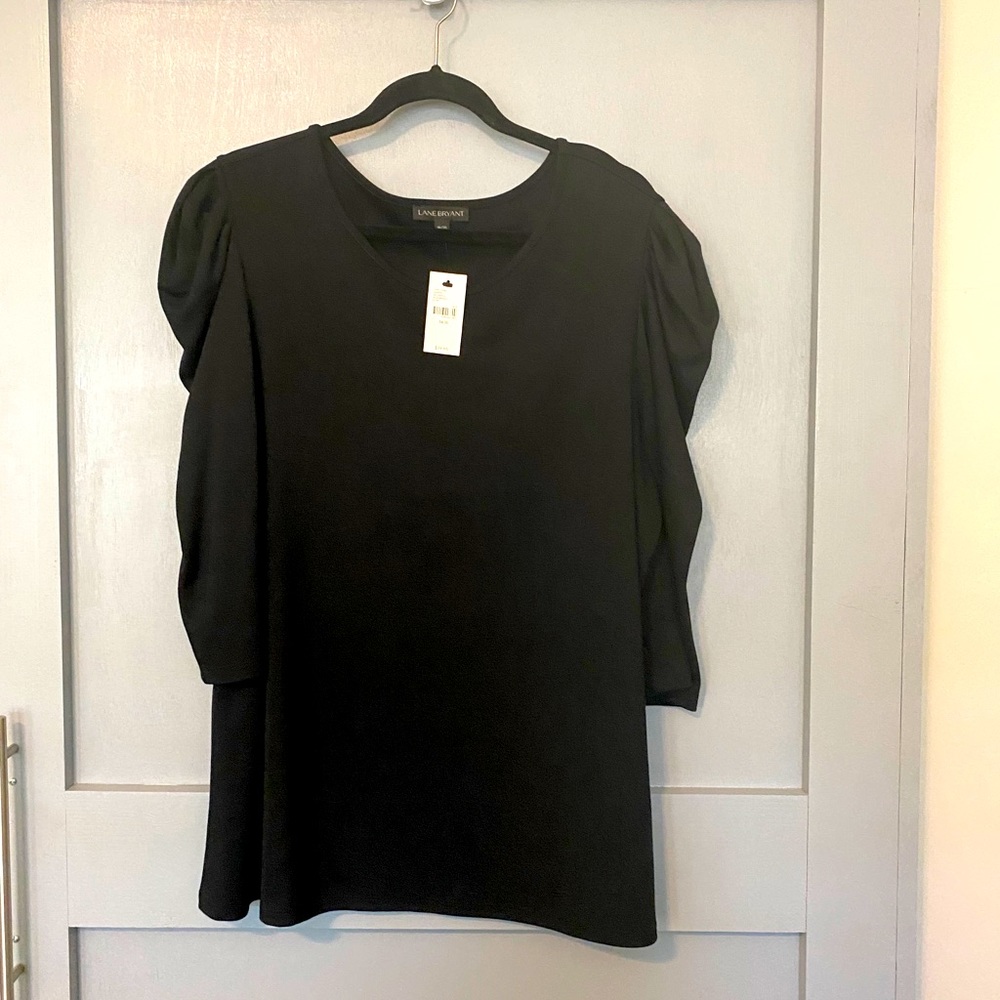 NWT 3/4 sleeves black top